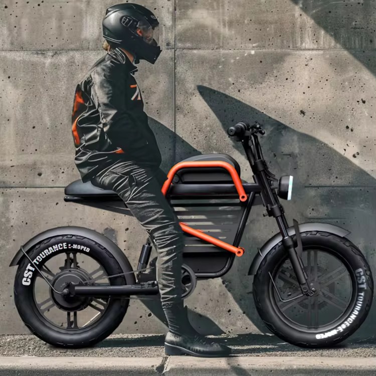 Commuting With Road Bike - Moto électrique 60V 20Ah à pneus